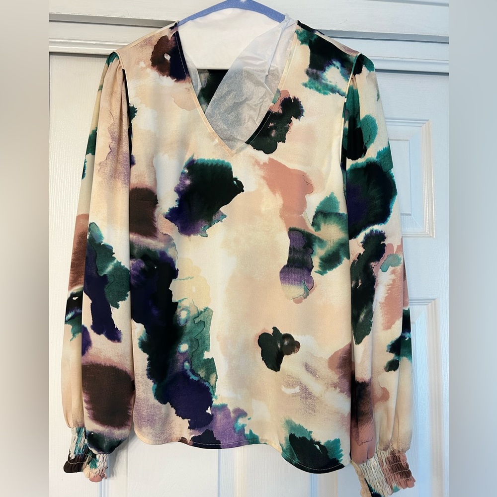 Cabi Fall/Winter 2022 Mystic Blouse